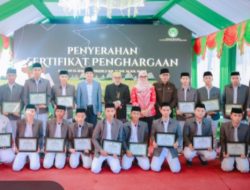 Ratusan Santri lulus Resmi Menjadi Alumni Pesantren Al-Ikhlash Addary DDI Takkalasi Barru