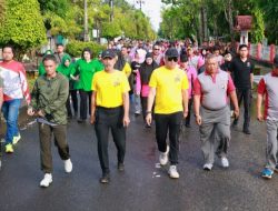 Jalan Santai Hari Bhayangkara Dilepas Wakil Bupati Bersama Kapolres Barru