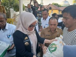 Pemerintah Kabupaten Barru dan Bulog Gelontorkan 240,400 Ton Bantuan Pangan Beras