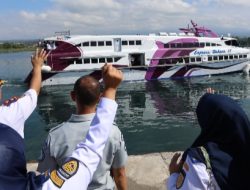 Kapal Cepat Express Bahari 1F Banyuwangi-Denpasar Mulai Beroperasi