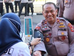 Pemeriksaan Kesehatan Personil Polres Parepare, Kasi Humas : Pastikan Kondisi Sehat Dalam Melaksanakan Tugas
