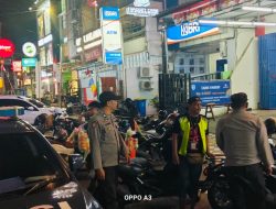 Polsek Ujung Lakukan Patroli Blue Light, Jaga Kondusifitas Malam Akhir Pekan