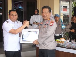 Berhasil Gagalkan Masuknya Puluhan Kilo Sabu, Wali Kota Parepare Berikan Penghargaan Kepada Kapolsek KPN dan Kasat Narkoba