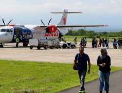 Ipuk Bersyukur : Wings Air  Kembali Buka Rute Banyuwangi Surabaya, Lion Grup Jajaki Banyuwangi Lombok dan  Kuala Lumpur