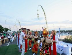 Ramai Kapal Mewah Berlabuh di Pantai Marina Boom Banyuwangi Ceremony Sail To Indonesia 2025