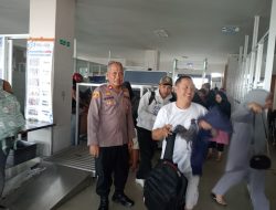 Polsek KPN Lakukan Pengamanan Pemberangkatan KM Prince Soya Tujuan Samarinda