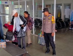 Polsek KPN Amankan Kedatangan KM. Adithya di Pelabuhan Parepare