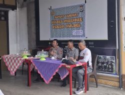 Jumat Curhat di Warkop Agsal, Kapolsek Bacukiki Serap Info Kejadian Gangguan Kamtibmas