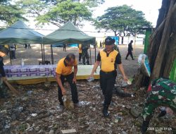 Polsek Bacukiki Turunkan Personel, Partisipasi Aktif Lakukan Kerja Bakti Bersama Benahi Kebersihan Kampung Enjoy