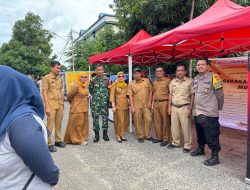 Bhabinkamtibmas Polsek Ujung Kawal Kelancaran Gerakan Pangan Murah di Kelurahan Labukkang
