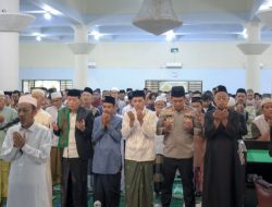 Kepolisian Resort Barru Bersama Masyarakat Melaksanakan Shalat Gaib Adalah Wujud  Empati  Polri Terhadap Bencana di Tanah Air