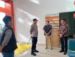 Kapolres Parepare Tinjau Pengamanan Ibadah Natal Sekolah Minggu Jemaat Gereja Pantekosta Tabernakel Petra