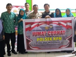 Polsek KPN Gelar Jumat Curhat Bersama Warga Ujung Sabbang, Ingatkan Warga Waspada Cuaca Curah Hujan Tinggi